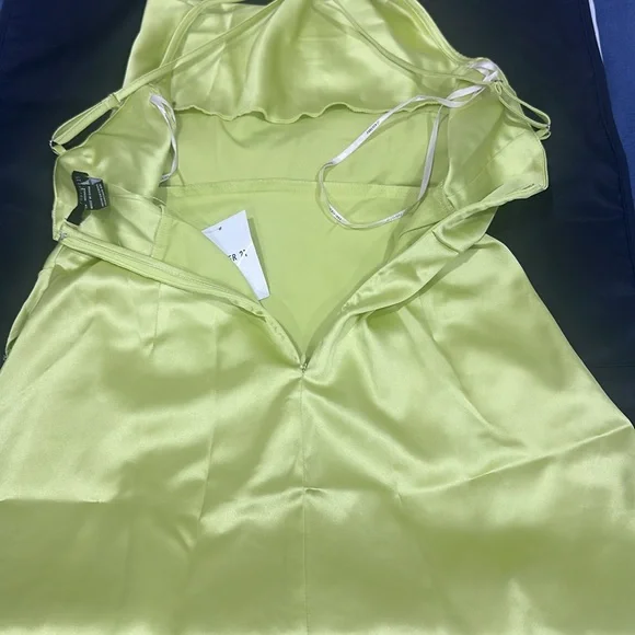 NWT forever 21 Honeydew Dress - Picture 11 of 11